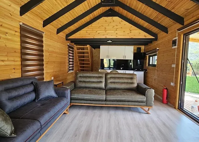 101 Guen Kiralik House Kayacik 度假居